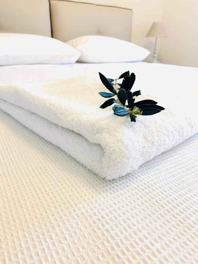 George Apartments2 Вотон Экстерьер фото